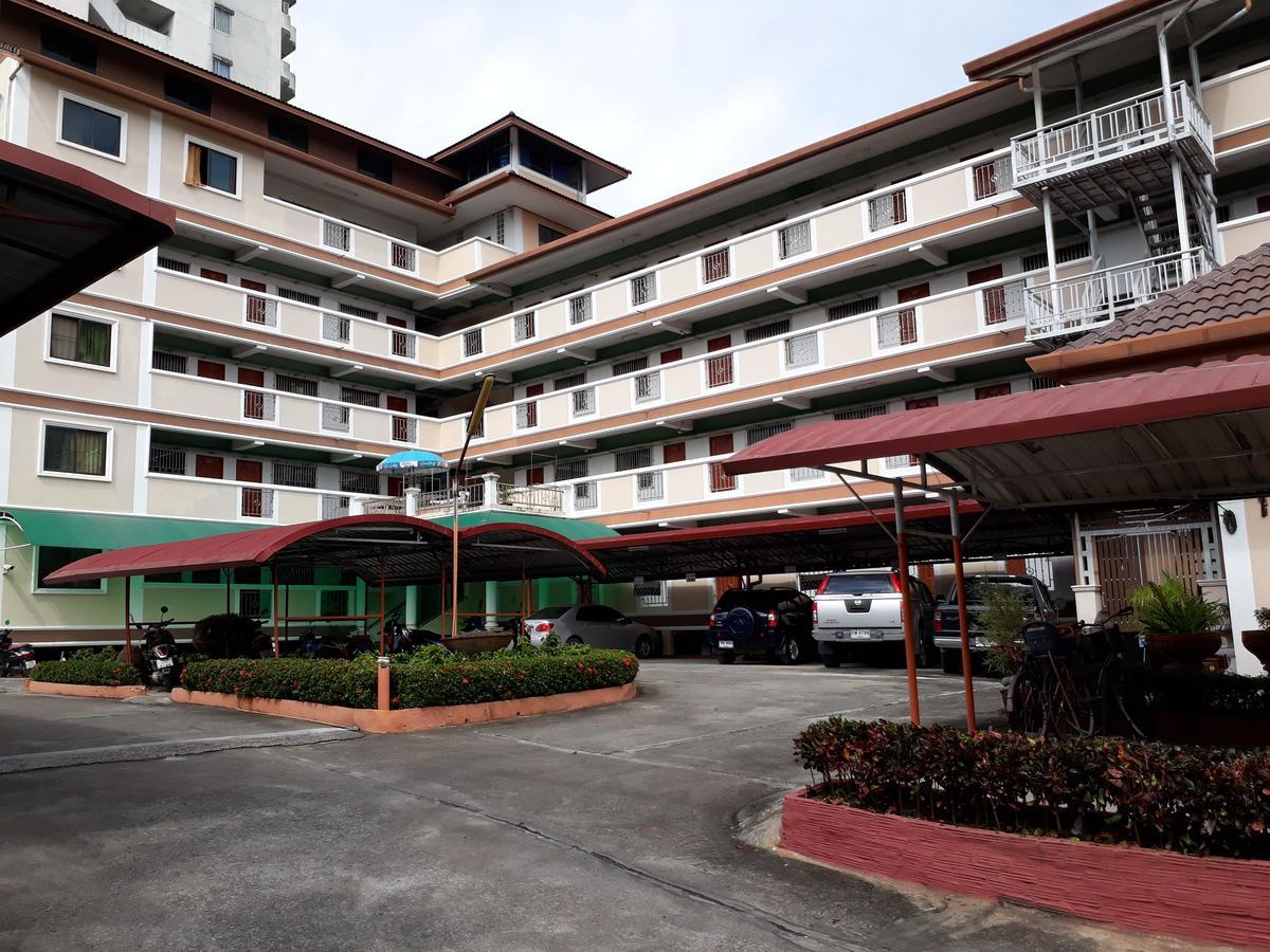 Baan Aranya Apartment Chiang Mai Exterior photo